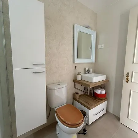 Casa Da Lara Lagoa (Azores)